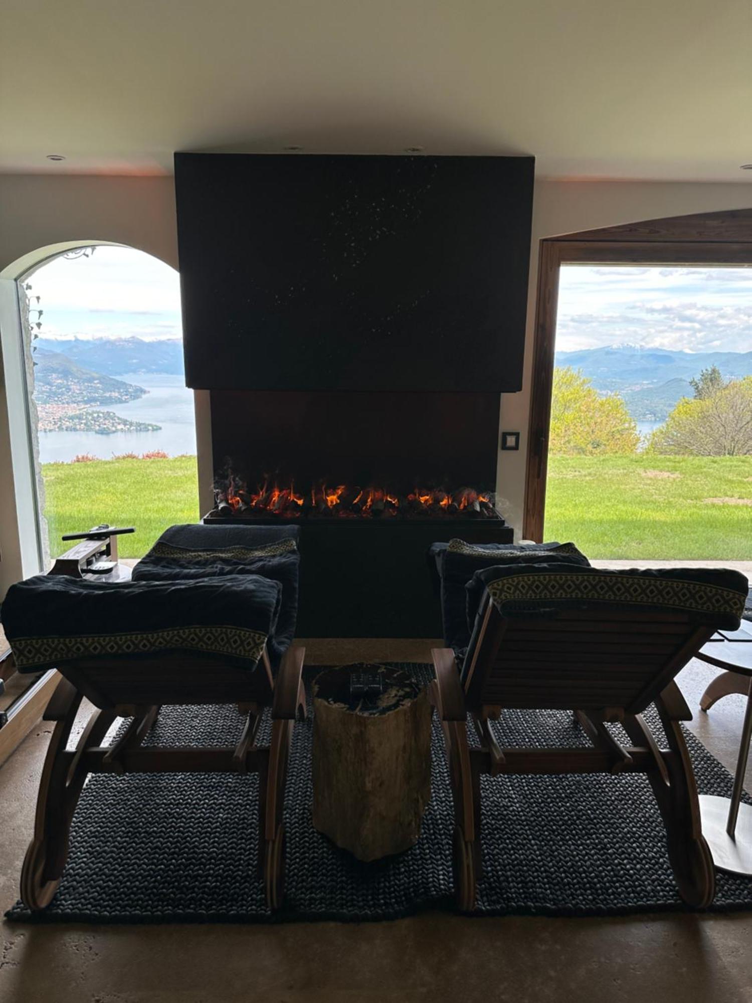 סטרסה Private Luxury Spa & Silence Retreat With Spectacular View Over The Lake Maggiore מראה חיצוני תמונה