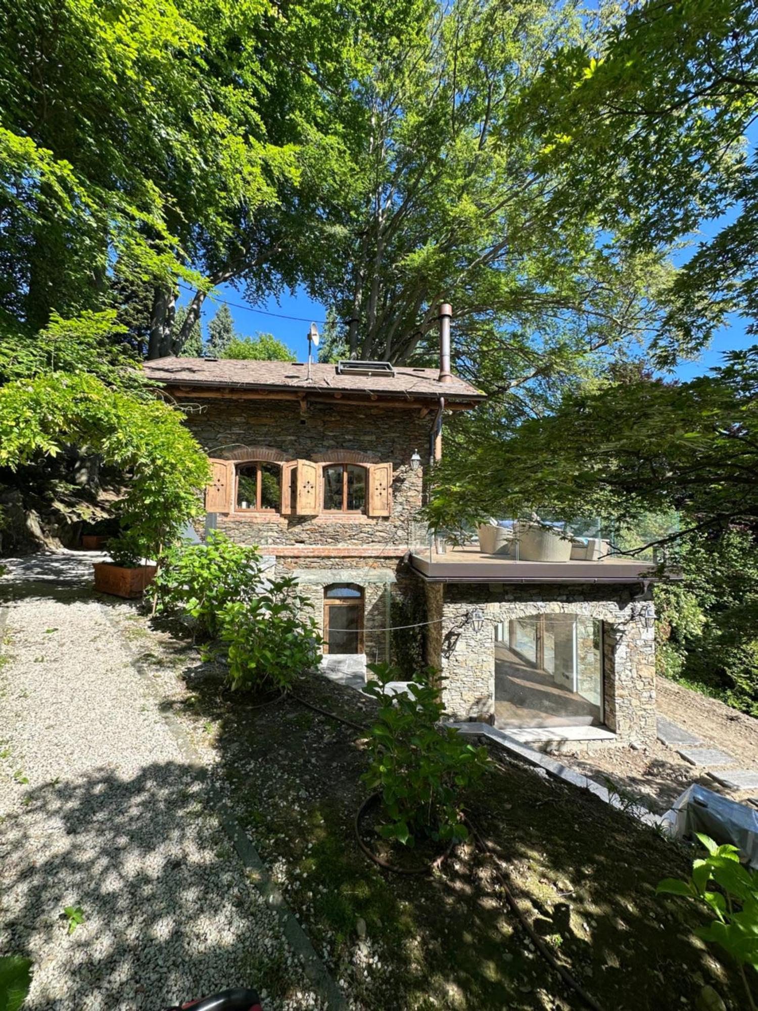 סטרסה Private Luxury Spa & Silence Retreat With Spectacular View Over The Lake Maggiore מראה חיצוני תמונה