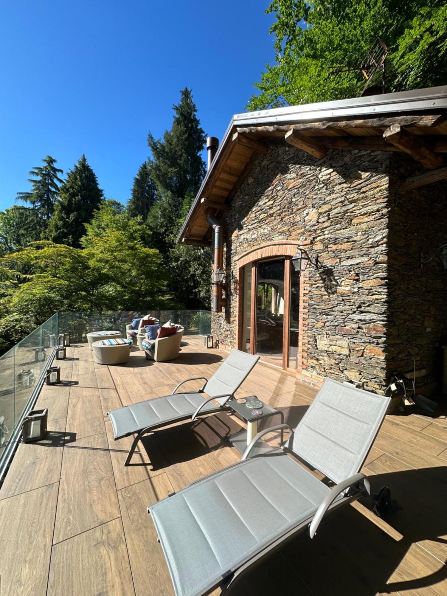 סטרסה Private Luxury Spa & Silence Retreat With Spectacular View Over The Lake Maggiore מראה חיצוני תמונה